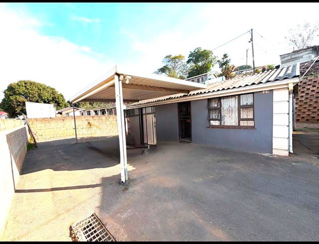 2 BEDROOM HOUSE FOR SALE IN UMLAZI L